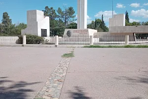 Monumento a Juárez image