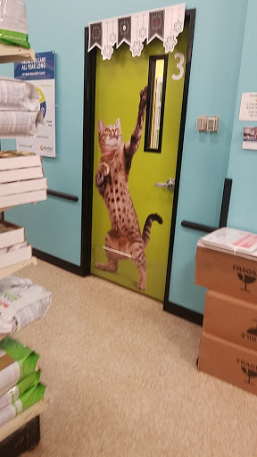 Pet Supply Store «PetSmart», reviews and photos, 3500 S Glenstone Ave, Springfield, MO 65804, USA