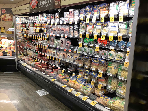 Grocery Store «Vons», reviews and photos, 26518 Bouquet Canyon Rd, Saugus, CA 91350, USA
