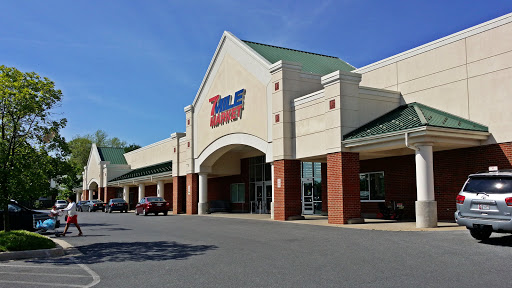 Supermarket «Seven Mile Market», reviews and photos, 201 Reisterstown Rd, Pikesville, MD 21208, USA