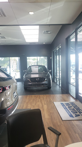 Car Dealer «Hodges Mazda at the Avenues», reviews and photos, 10681 Philips Hwy, Jacksonville, FL 32256, USA