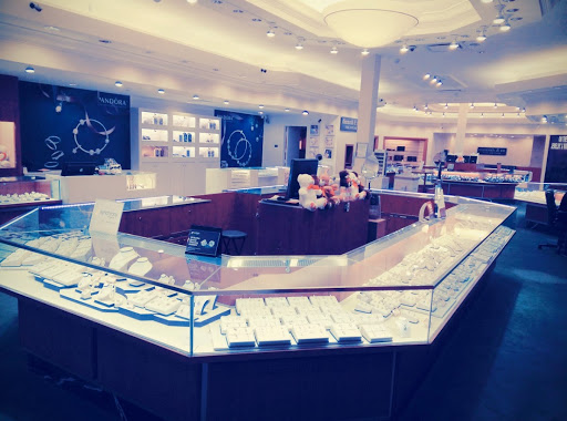 Jewelry Store «Diamonds & Co», reviews and photos, 141 Towne Center Cir, Sanford, FL 32771, USA