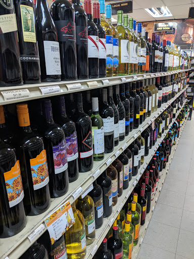 Liquor Store «Liquor World», reviews and photos, 136 Berlin Rd, Cromwell, CT 06416, USA