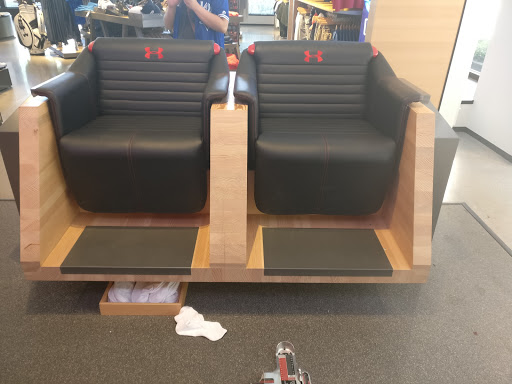 Clothing Store «Under Armour Brand House», reviews and photos, 1201 Woodward Ave, Detroit, MI 48226, USA