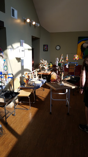 Bird Shop «Parrot & Bird Emporium Inc», reviews and photos, 360 N Westfield St, Feeding Hills, MA 01030, USA