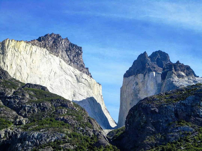 Refugio Los Cuernos - Torres del Paine