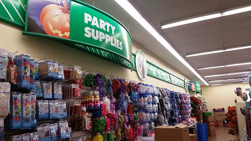 Dollar Store «Dollar Tree», reviews and photos, 1022 Mineral Wells Ave, Paris, TN 38242, USA