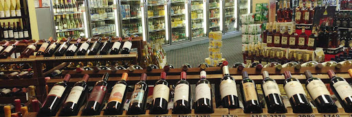 Liquor Store «Liquor Mart», reviews and photos, 415 N Tyndall Pkwy, Callaway, FL 32404, USA
