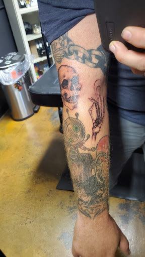 Explore fox racing tattoo ideas, creative tattoo ideas in Johnson City, available at Little Chicago Tattoo Company LLC