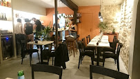 Atmosphère du Restaurant méditerranéen Salōn Marais à Paris - n°4