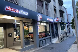 Place Pizza - Laon image