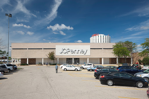 Golf Mill Shopping Center, 239 Golf mill Center, Niles, IL 60714, USA, 