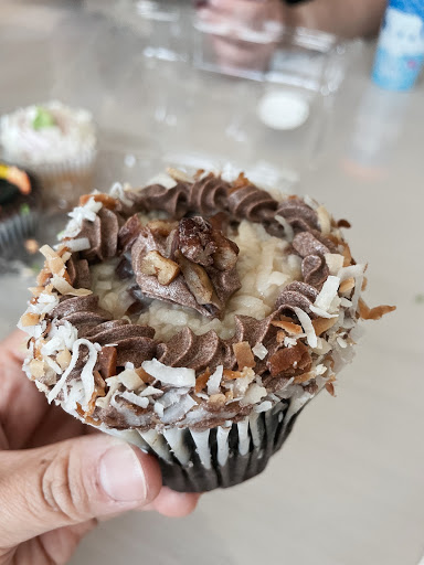 Cake Shop «Celebrity Cake Studio», reviews and photos, 314 E 26th St, Tacoma, WA 98421, USA