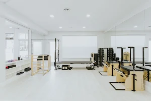 Inspine Pilates - Port Moody 인스파인 필라테스 포트무디 image