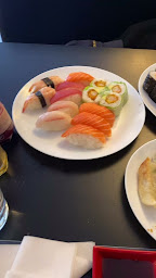 Photo n°34 de Sushi Feist à Dijon ()