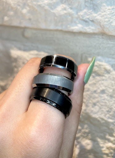 Jewelry Store «Dennis Jewelry», reviews and photos, 14701 San Pedro Ave, San Antonio, TX 78232, USA