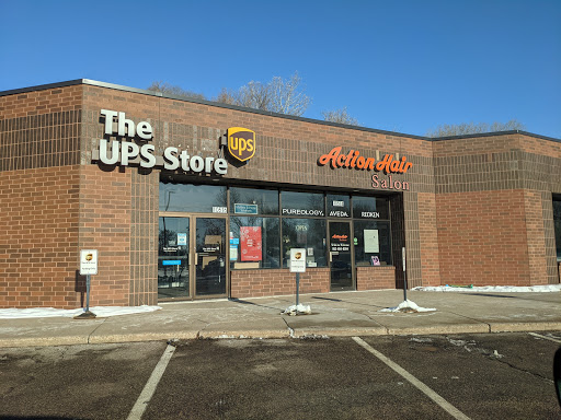 Shipping and Mailing Service «The UPS Store», reviews and photos, 10504 France Ave S, Bloomington, MN 55431, USA