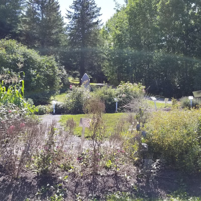 Fredericton Botanic Garden Resource Centre
