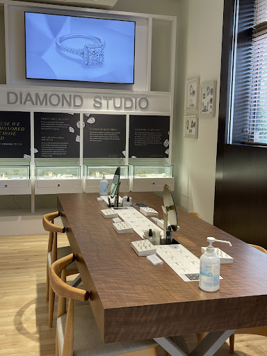 Jewelry Store «Jared The Galleria of Jewelry», reviews and photos, 12249 Jefferson Ave, Newport News, VA 23602, USA