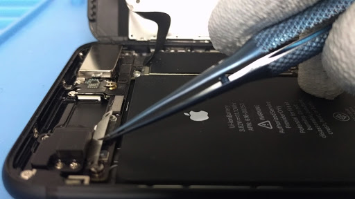 Cell Phone Store «7 Wireless Inc», reviews and photos, 4605 NW 7th St, Miami, FL 33126, USA