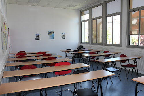 Centre de formation continue ETSUP (École Supérieure de Travail Social) Arcueil