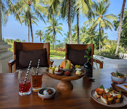 Veranda Lounge and Bar photo