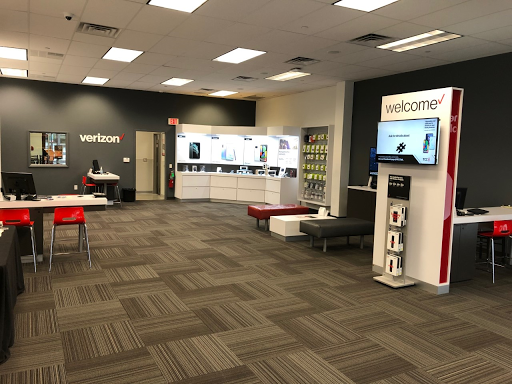 Cell Phone Store «Verizon Authorized Retailer, TCC», reviews and photos, 2960 Center Valley Pkwy #744, Center Valley, PA 18034, USA