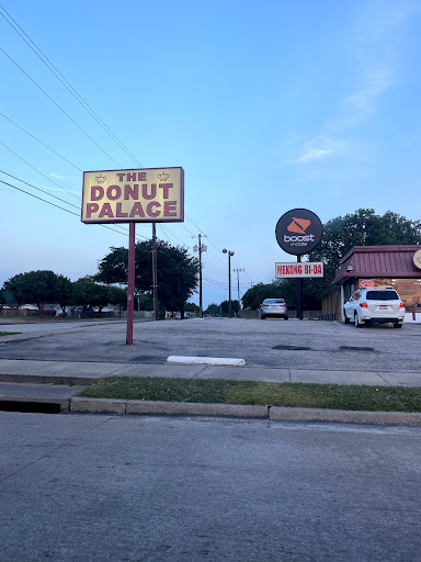 Donut Shop «Donut Palace», reviews and photos, 1605 W Buckingham Rd, Garland, TX 75042, USA
