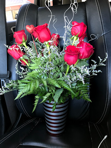 Florist «Rich Designs Florist», reviews and photos, 6007 S Suncoast Blvd, Homosassa, FL 34446, USA