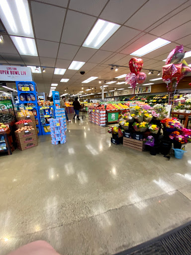 Grocery Store «Quality Food Center», reviews and photos, 4775 Whitman Ln SE, Lacey, WA 98513, USA