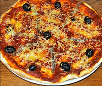 Plats et boissons du Pizzeria Halt'o pizz à Cappelle-Brouck - n°3