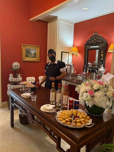 Funeral Home «Bradshaw-Carter Memorial & Funeral Services», reviews and photos, 1734 W Alabama St, Houston, TX 77098, USA