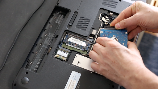 Santa Barbara Computer Repair PC Tech image