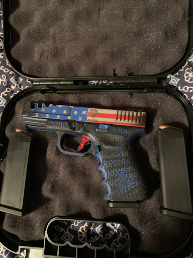 Gun Shop «Smith Outfitters, LLC», reviews and photos, 254 Avery Ave, Steubenville, OH 43952, USA