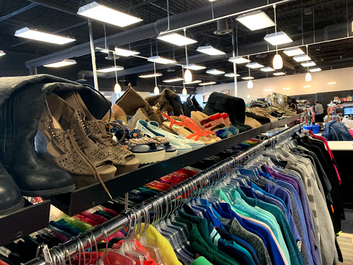 Used Clothing Store «Clothes Mentor», reviews and photos, 2551 45th St S # 113, Fargo, ND 58104, USA