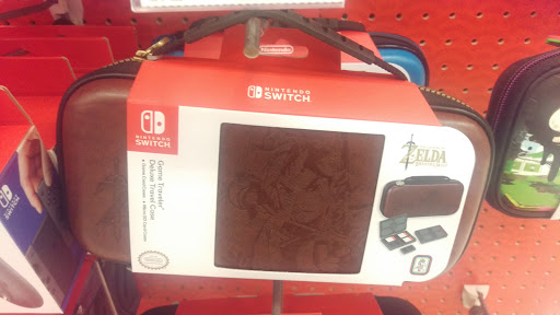 Shopping Mall «Argyle Square Shopping Center», reviews and photos, 8315 SW Jack Burns Blvd, Wilsonville, OR 97070, USA