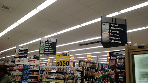 Grocery Store «Weis», reviews and photos, 883 Russell Ave, Gaithersburg, MD 20879, USA