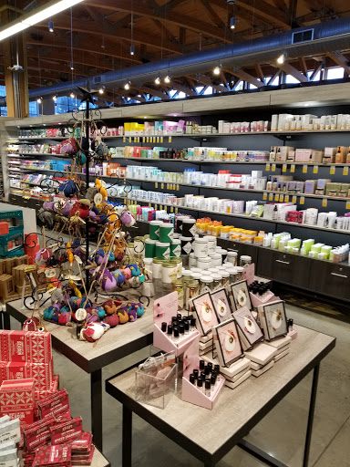 Grocery Store «Whole Foods Market», reviews and photos, 77 West Paces Ferry Rd NW, Atlanta, GA 30305, USA