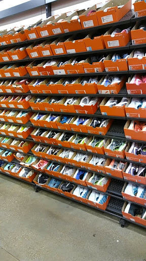 Clothing Store «Nike Factory Store», reviews and photos, 29300 Hempstead Rd #501, Cypress, TX 77433, USA