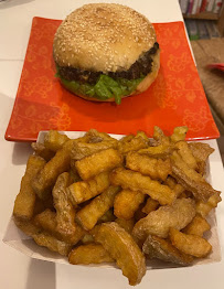 Plats et boissons du Restaurant Le petit burger à Saint-Pierre-d'Oléron - n°5