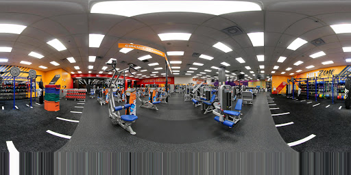 Health Club «Crunch - Greenpoint», reviews and photos, 825 Manhattan Ave, Brooklyn, NY 11222, USA