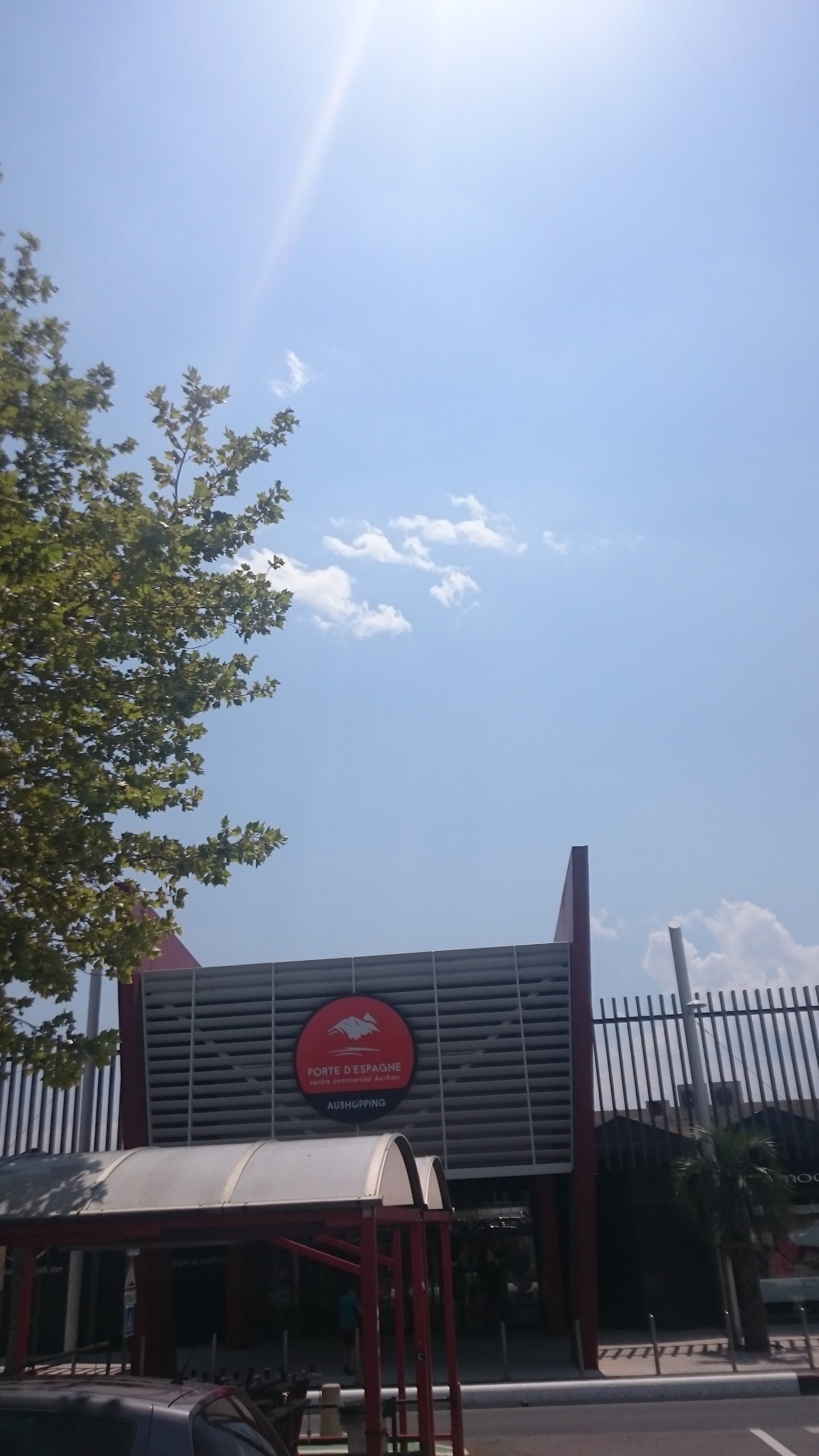 Photo n° 27 de l'avis de Jeanmichel.7 fait le 14/07/2017 à 19:53