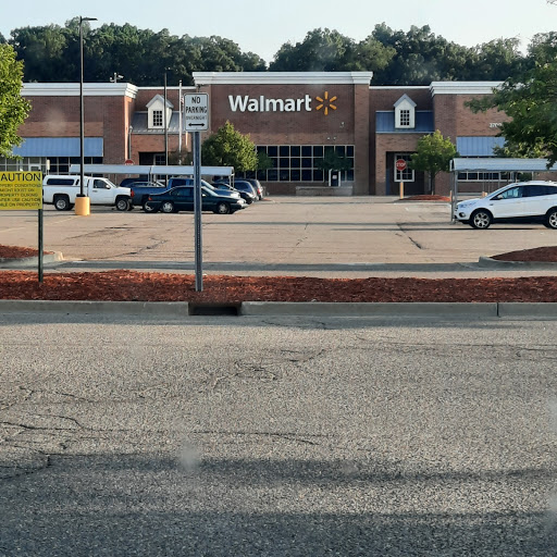 Department Store «Walmart Supercenter», reviews and photos, 3700 Owen Rd, Fenton, MI 48430, USA