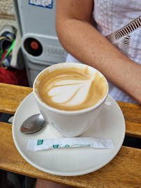 Cappuccino du Café MÄLIS à Biarritz - n°8