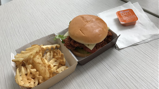 Fast Food Restaurant «Chick-fil-A», reviews and photos, 55 Parsonage Rd #434, Edison, NJ 08837, USA