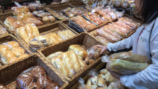 Produce Market «ShopRite of Hamilton Market Place», reviews and photos, 130 Marketplace Blvd, Hamilton Township, NJ 08691, USA