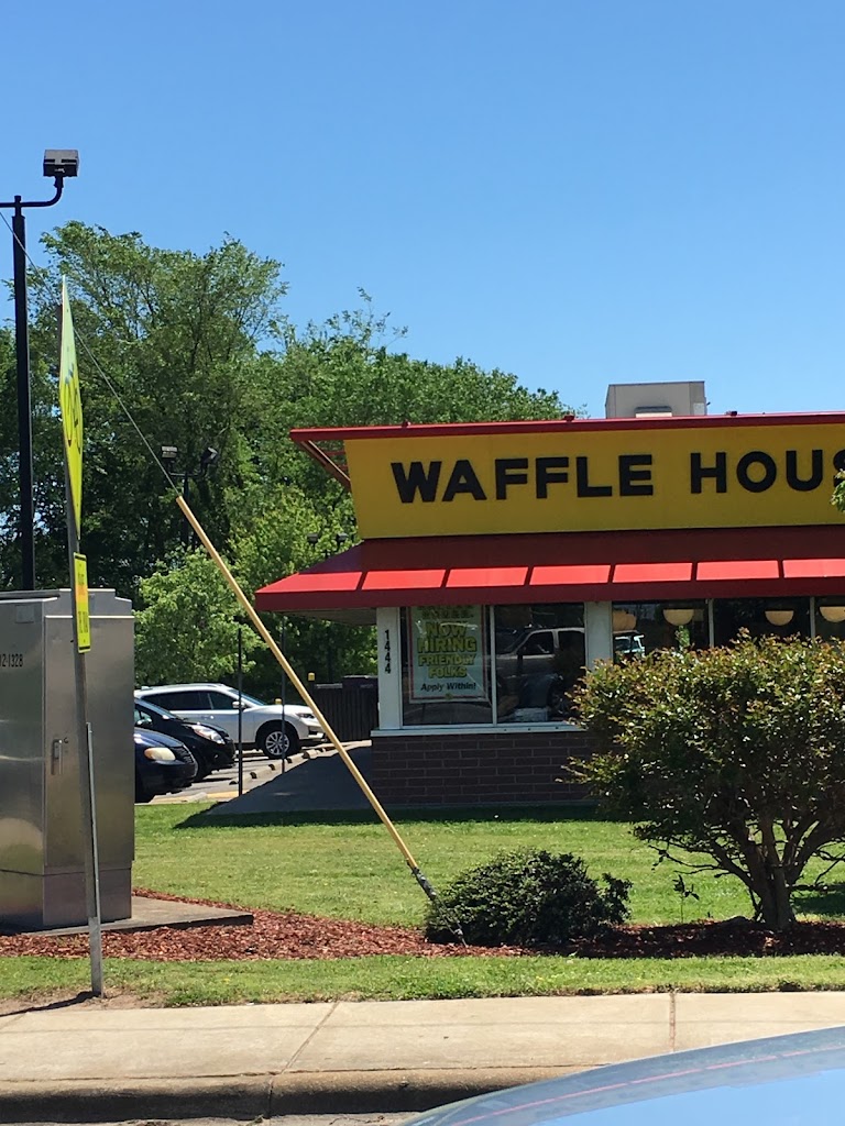 Waffle House 28092