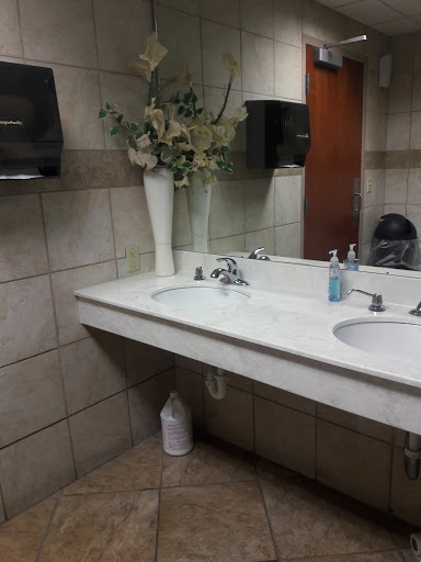 Car Dealer «Dodge Chrysler Jeep of Winter Haven», reviews and photos, 299 Cypress Gardens Blvd, Winter Haven, FL 33880, USA