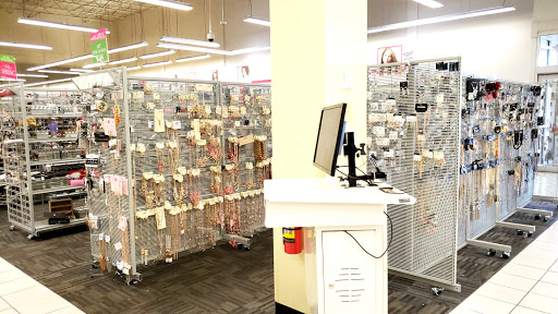 Clothing Store «Burlington Coat Factory», reviews and photos, 3333 N State Rd 7, Lauderdale Lakes, FL 33319, USA