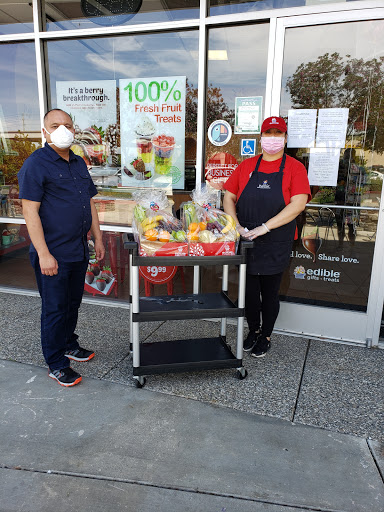 Gift Shop «Edible Arrangements», reviews and photos, 3230 Arena Blvd #240, Sacramento, CA 95834, USA
